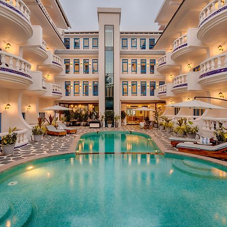 Hotel Azalea By Stone Wood Premier Varca Exterior foto