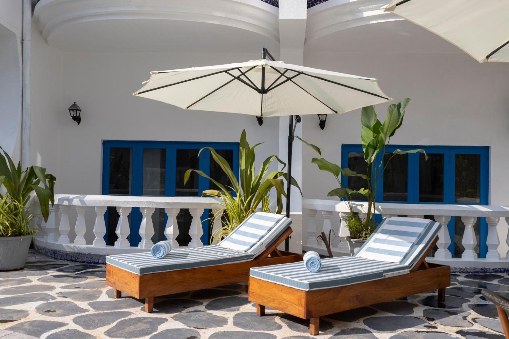 Hotel Azalea By Stone Wood Premier Varca Exterior foto